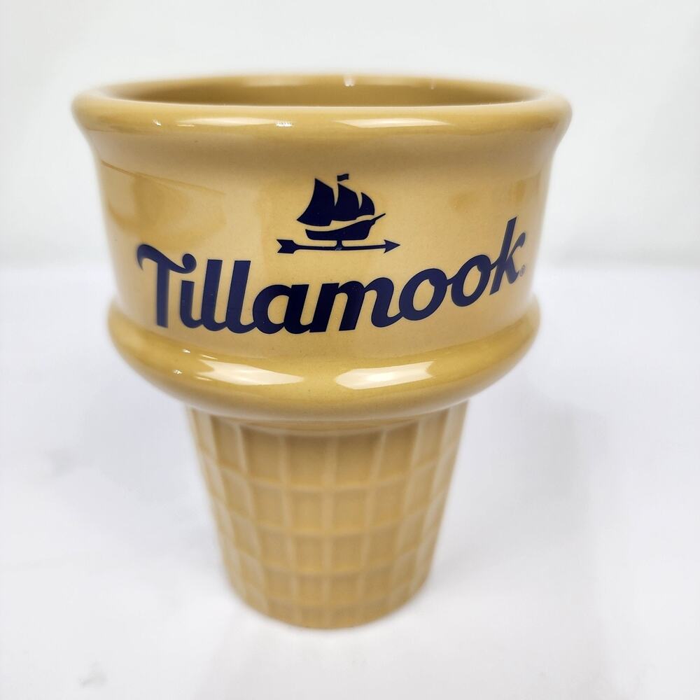 Tillamook Ceramic Ice Cream Cone Cup Dish Tan NWOT